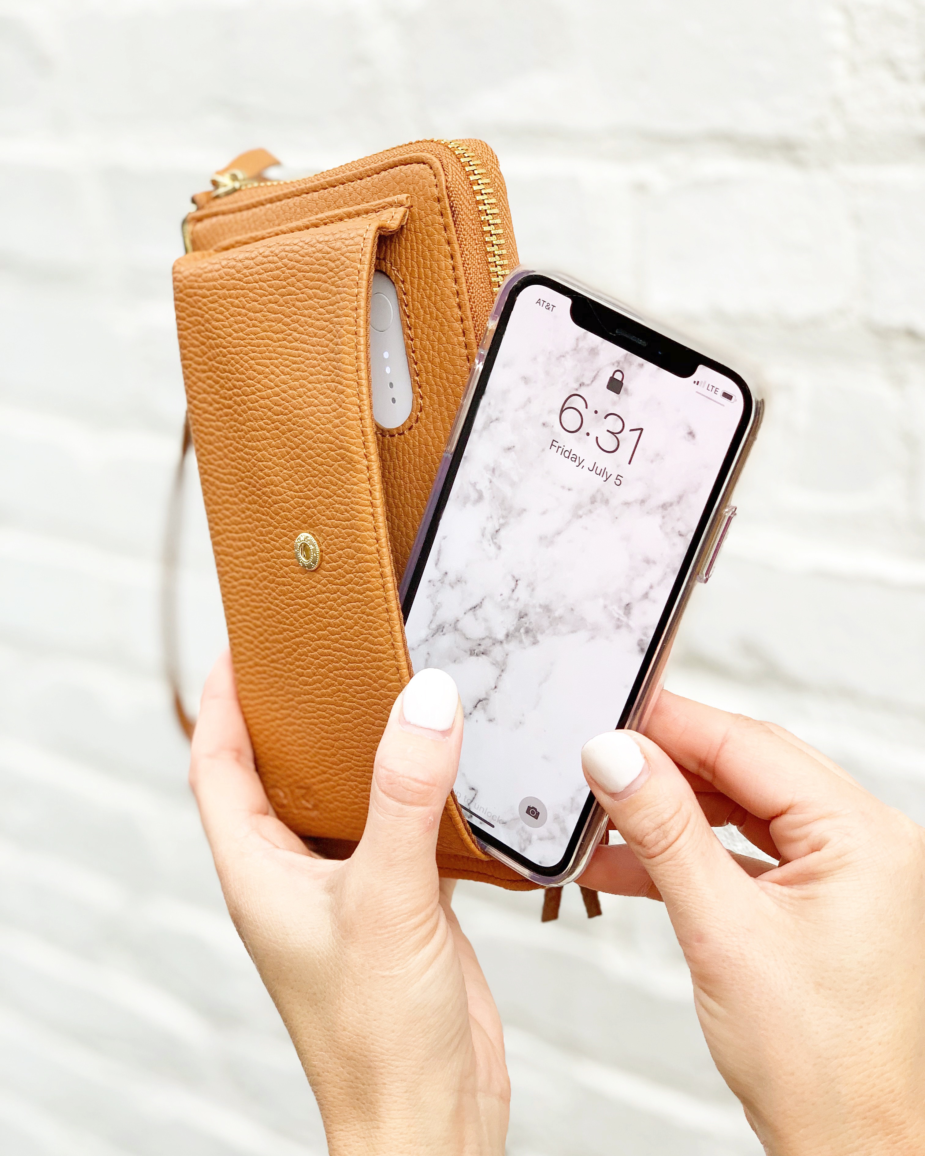 E497B8CD-DC8B-49B3-A44D-1FC5CD8D1BD5