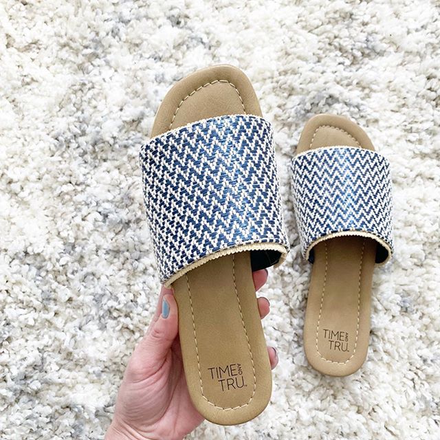 Time and Tru One Band Sandal