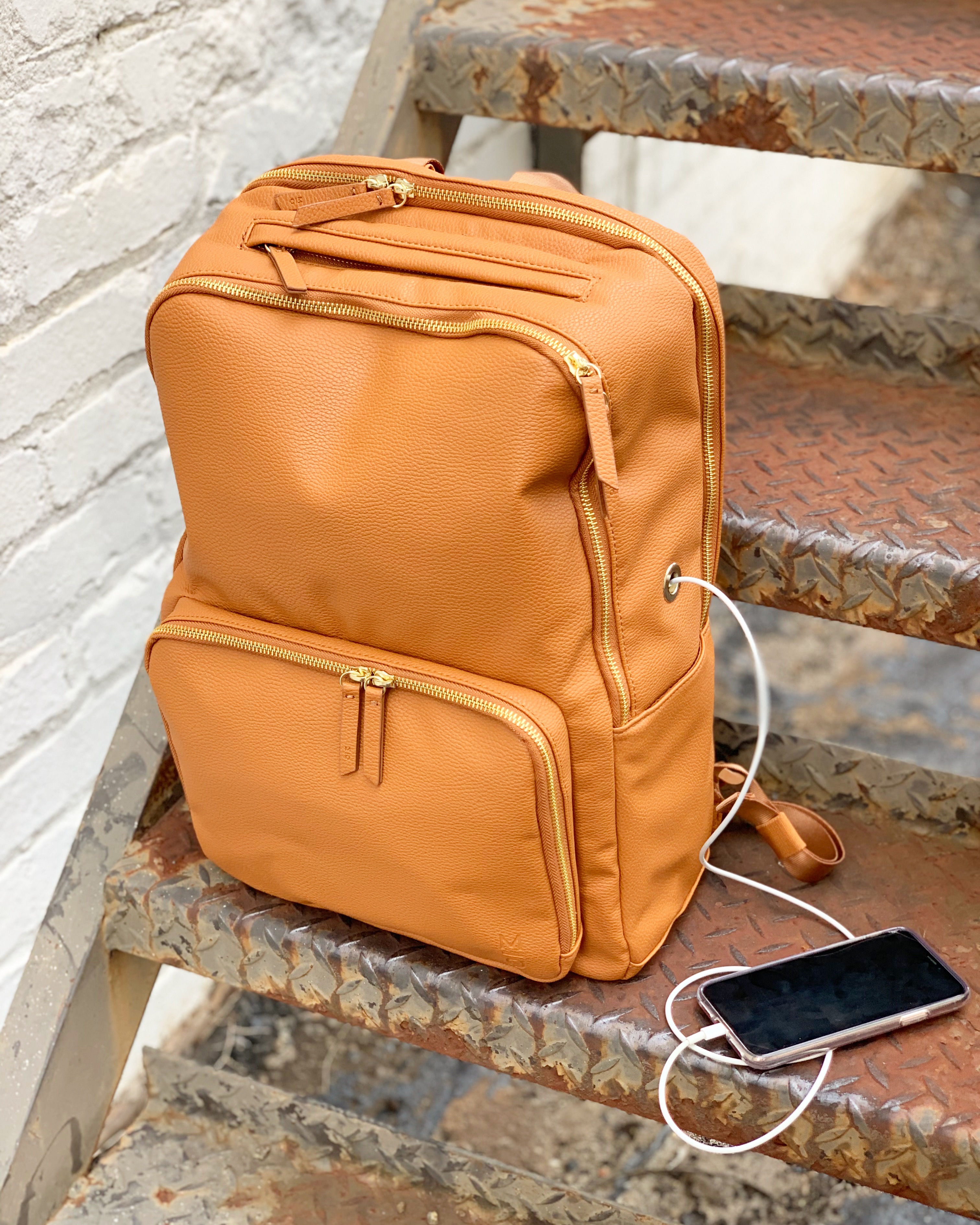 DBFEA038-E4EF-4BB7-A9F2-219B8E4C0D0A