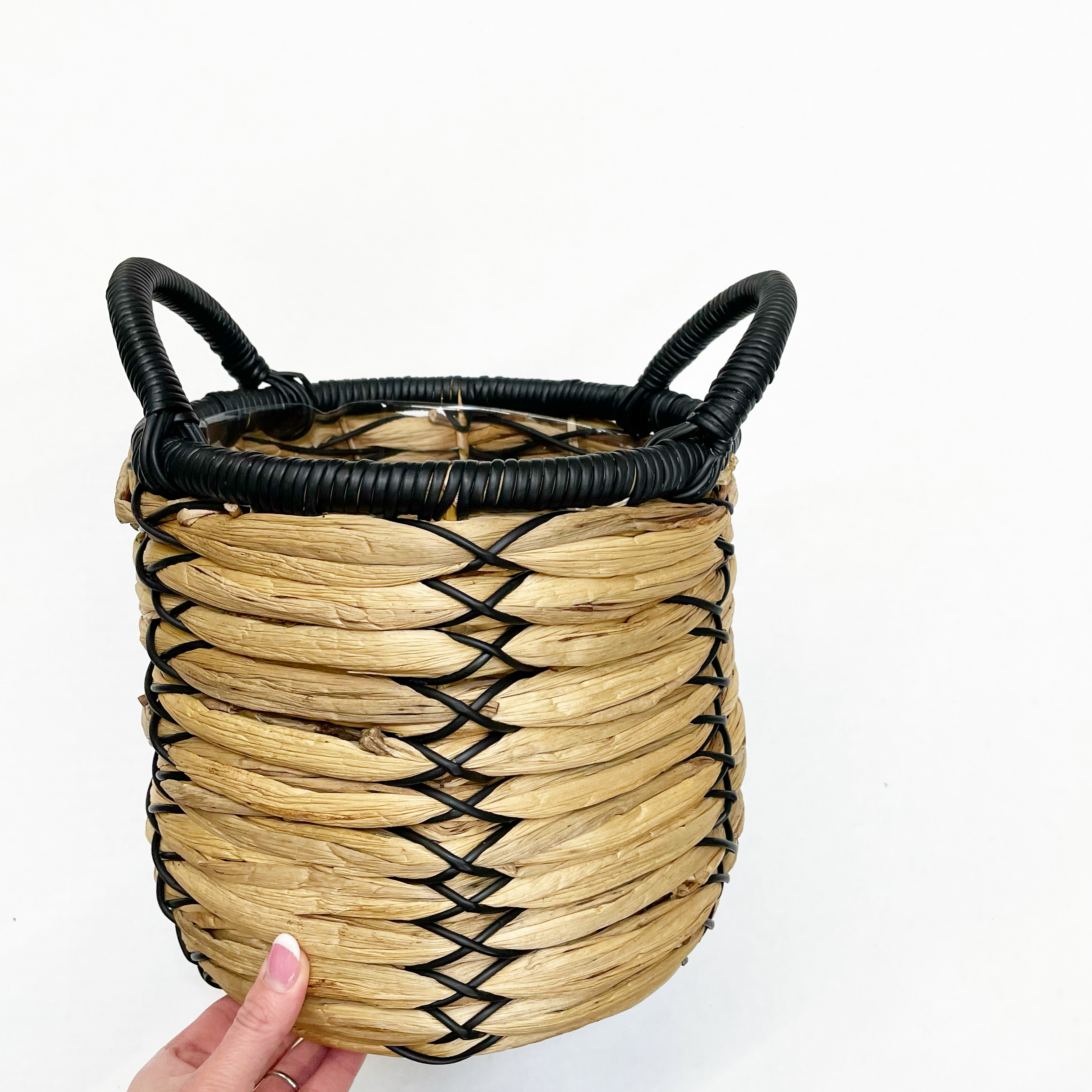 Better Homes & Gardens Claren Woven Water Hyacinth Basket Planter