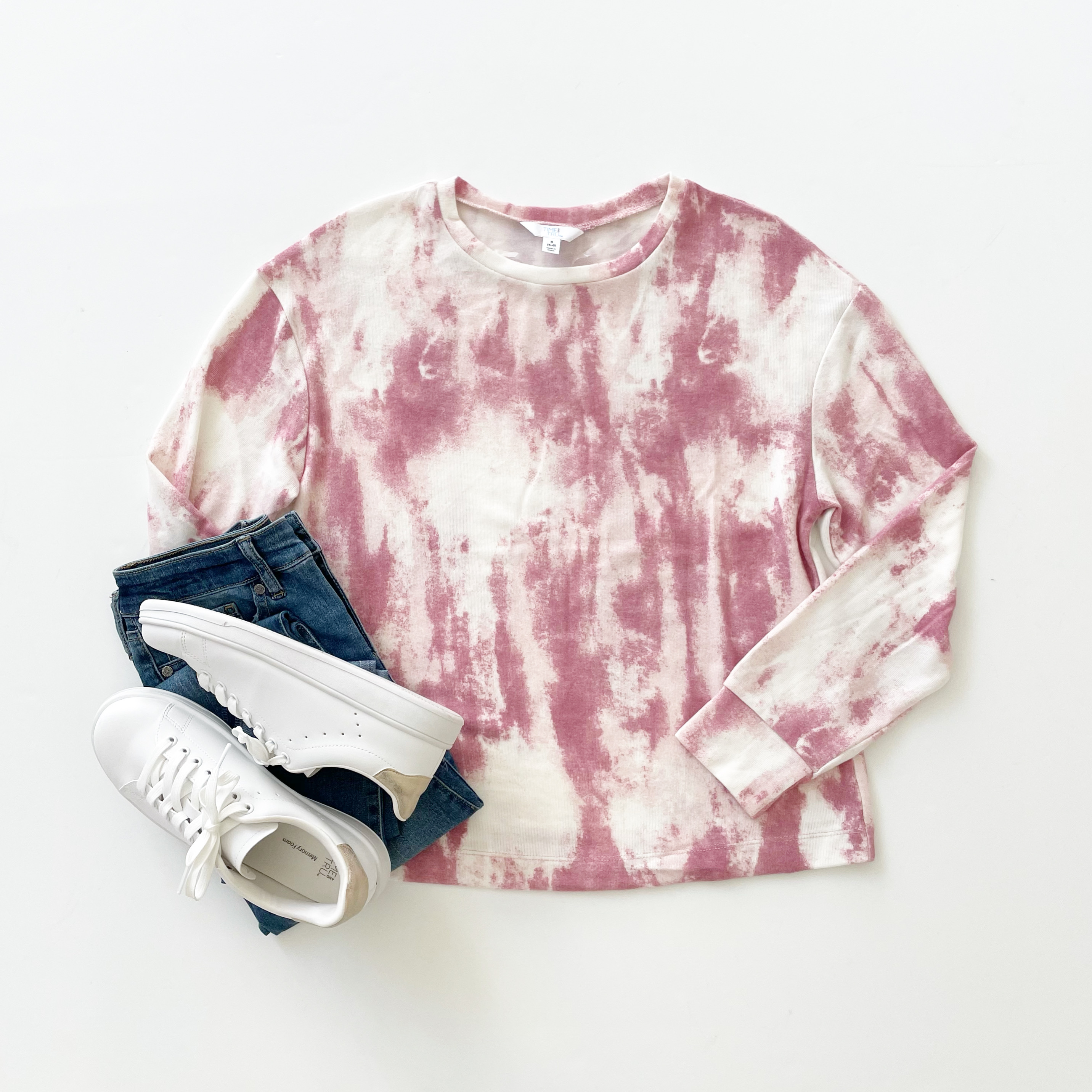 Time and Tru Hacci Crew Neck Pullover, Sofia Vergara Roll Cuff Jeans and Time and Tru Court Sneaker