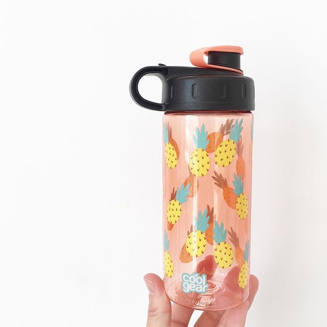 Cool Gear Pineapple Water Bottle