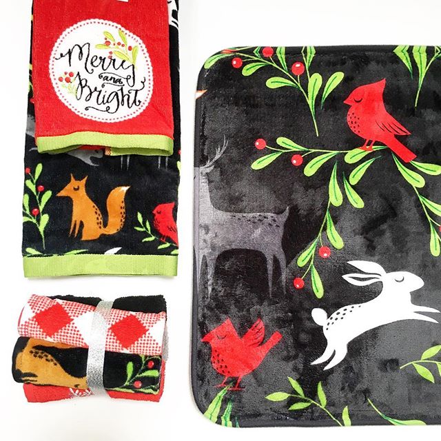 Holiday Time Bathroom Accessories