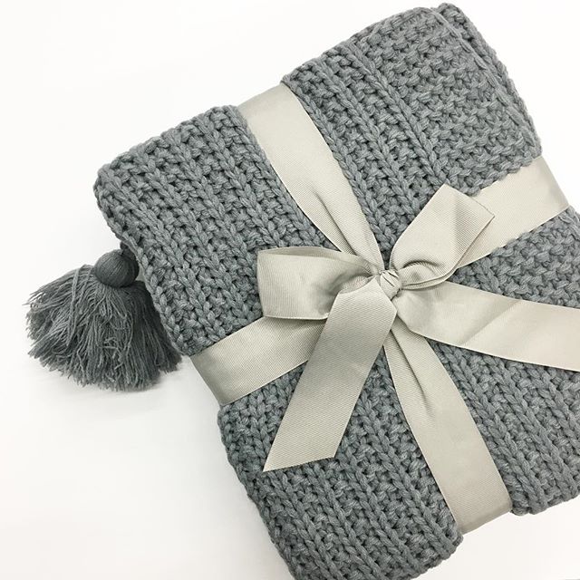 Better Homes and Gardens Chunky Knit Throw