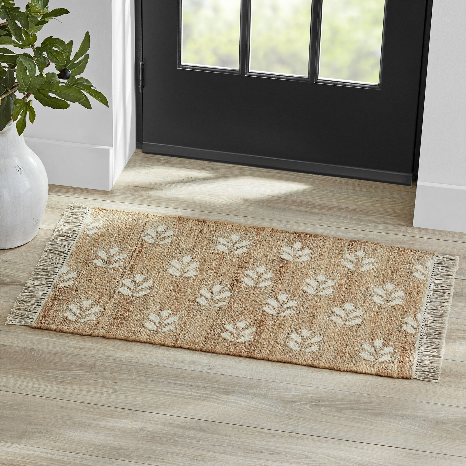 Better Homes & Gardens Floral Jute Accent Rug