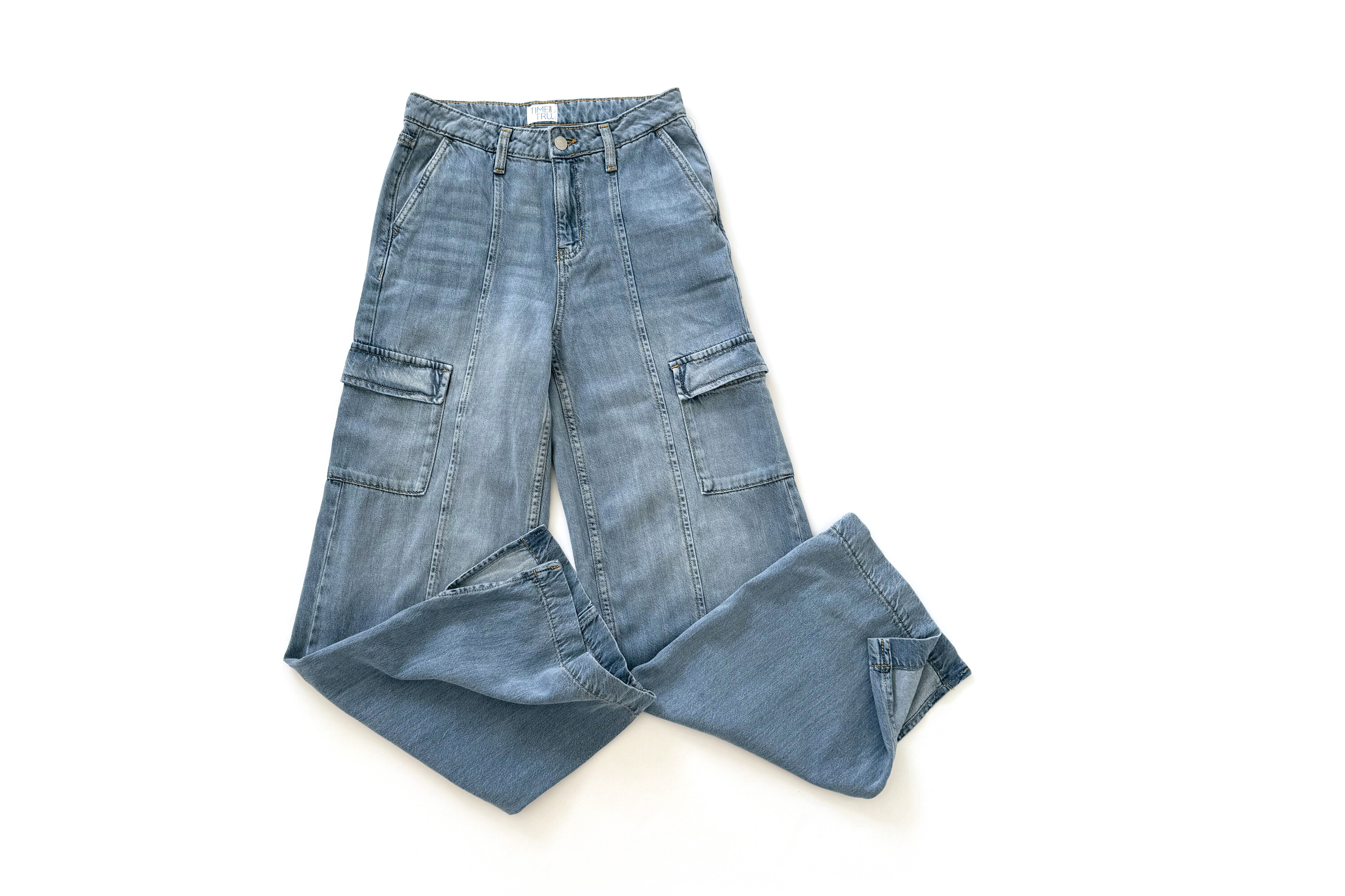 Time and Tru Wide Leg Cargo Jeans - Walmart Finds