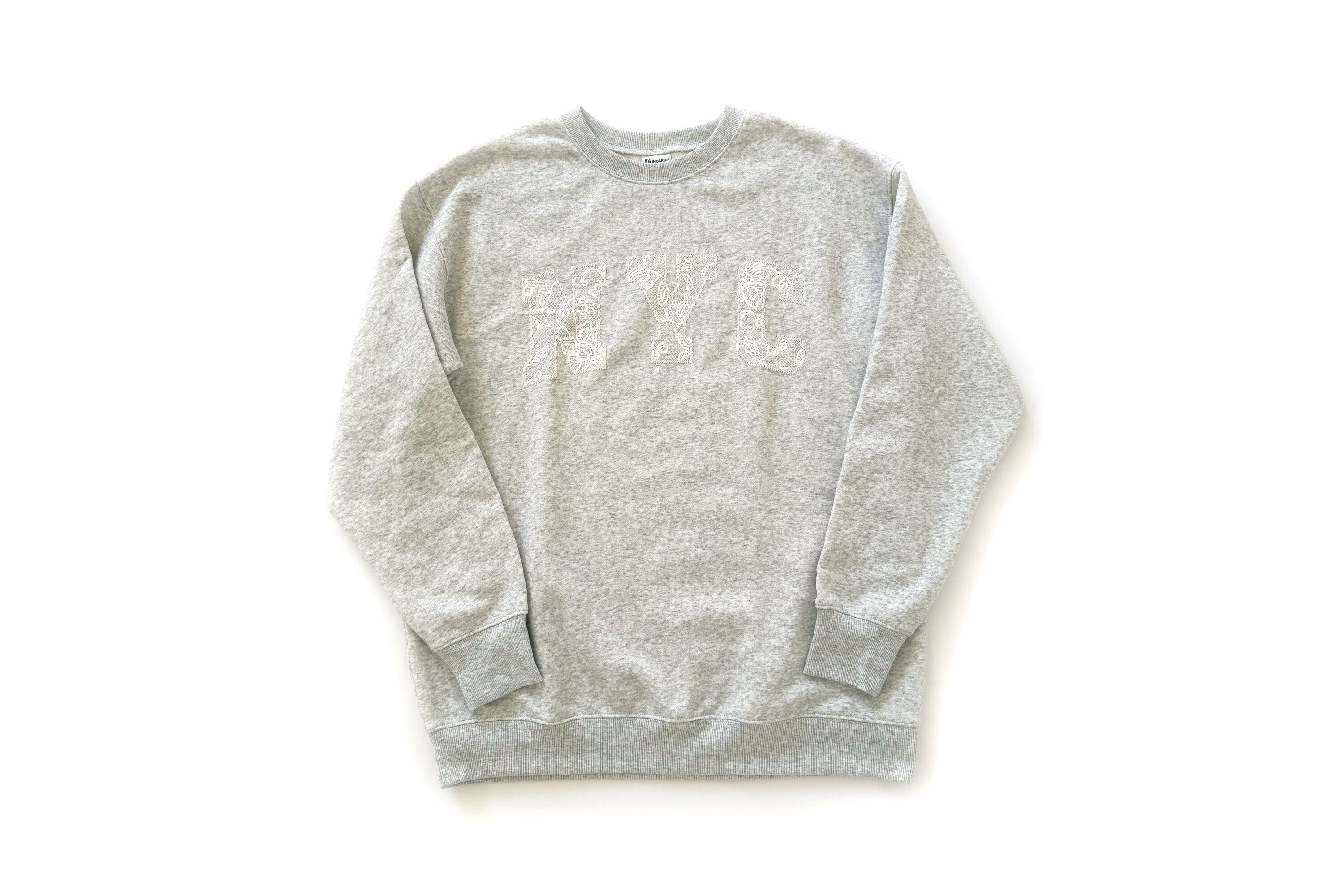 No Boundaries Oversized Graphic Sweatshirt